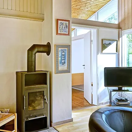 Holiday home 6 Person In Aakirkeby-by Traum *
